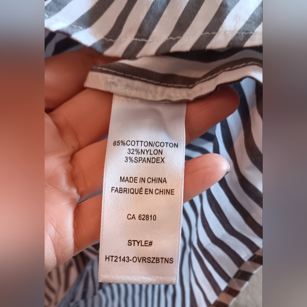Rick's striped button down - Picture 4 of 4